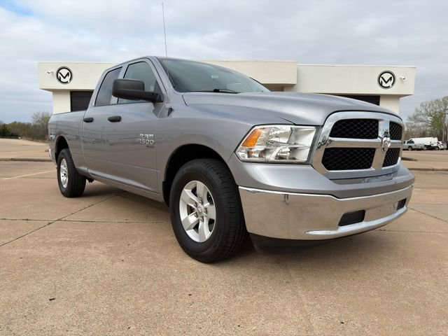 Used 2024 RAM 1500 Classic SLT image 3