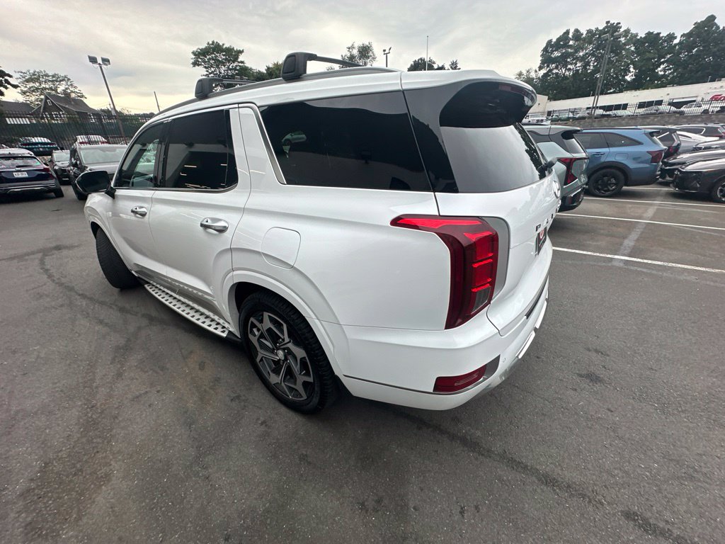 Used 2022 Hyundai Palisade Calligraphy AWD/4WD image 4