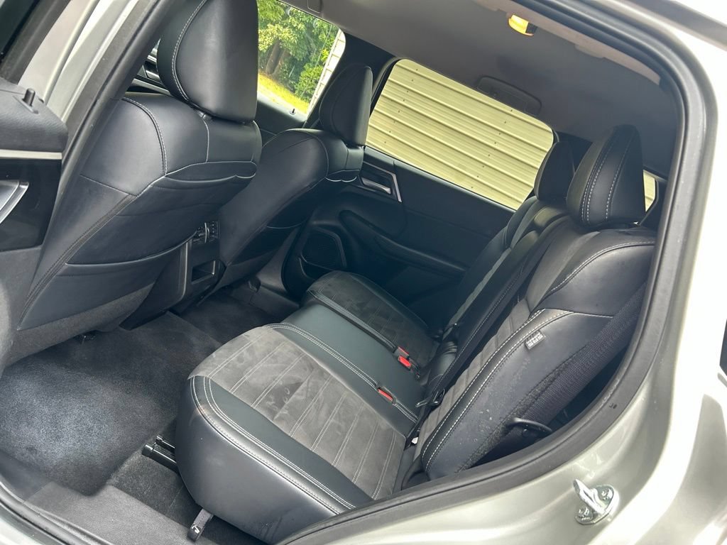 Used 2024 Mitsubishi Outlander SE FWD image 28