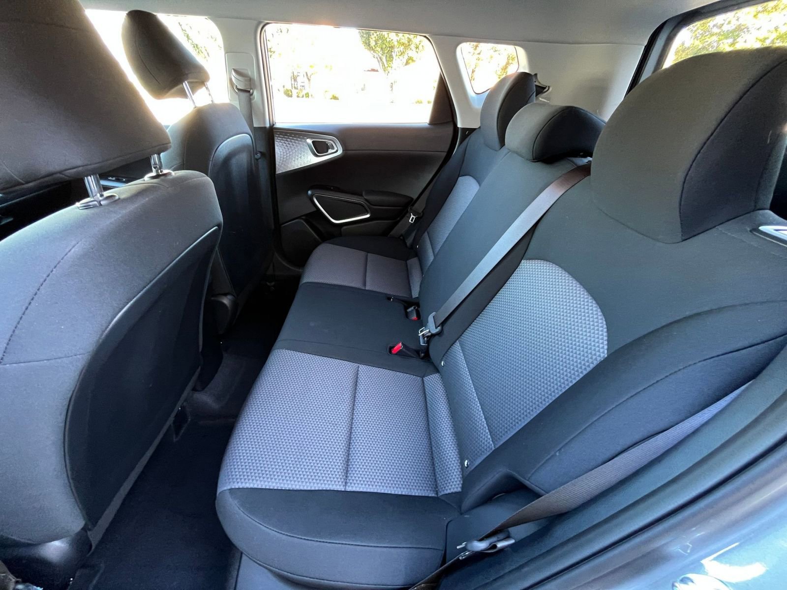 Used 2025 Kia Soul LX w/ LX Technology Package image 23