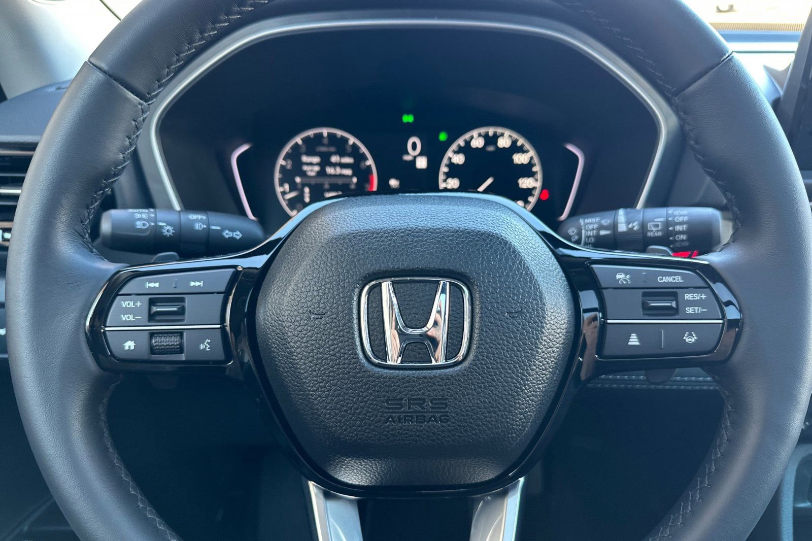 Used 2025 Honda Pilot Touring image 28