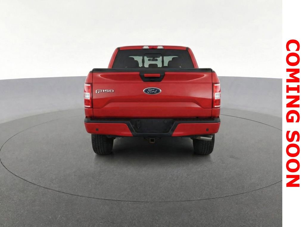 Used 2016 Ford F150 XLT w/ Equipment Group 302A Luxury image 9