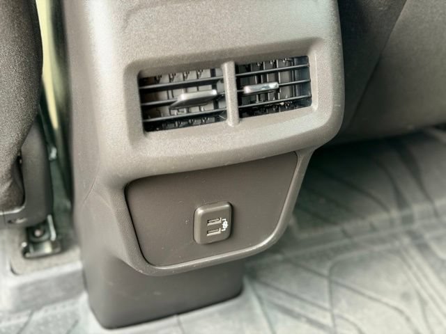 Used 2024 Chevrolet Equinox LT w/ LPO, Floor Liner Package FWD image 24