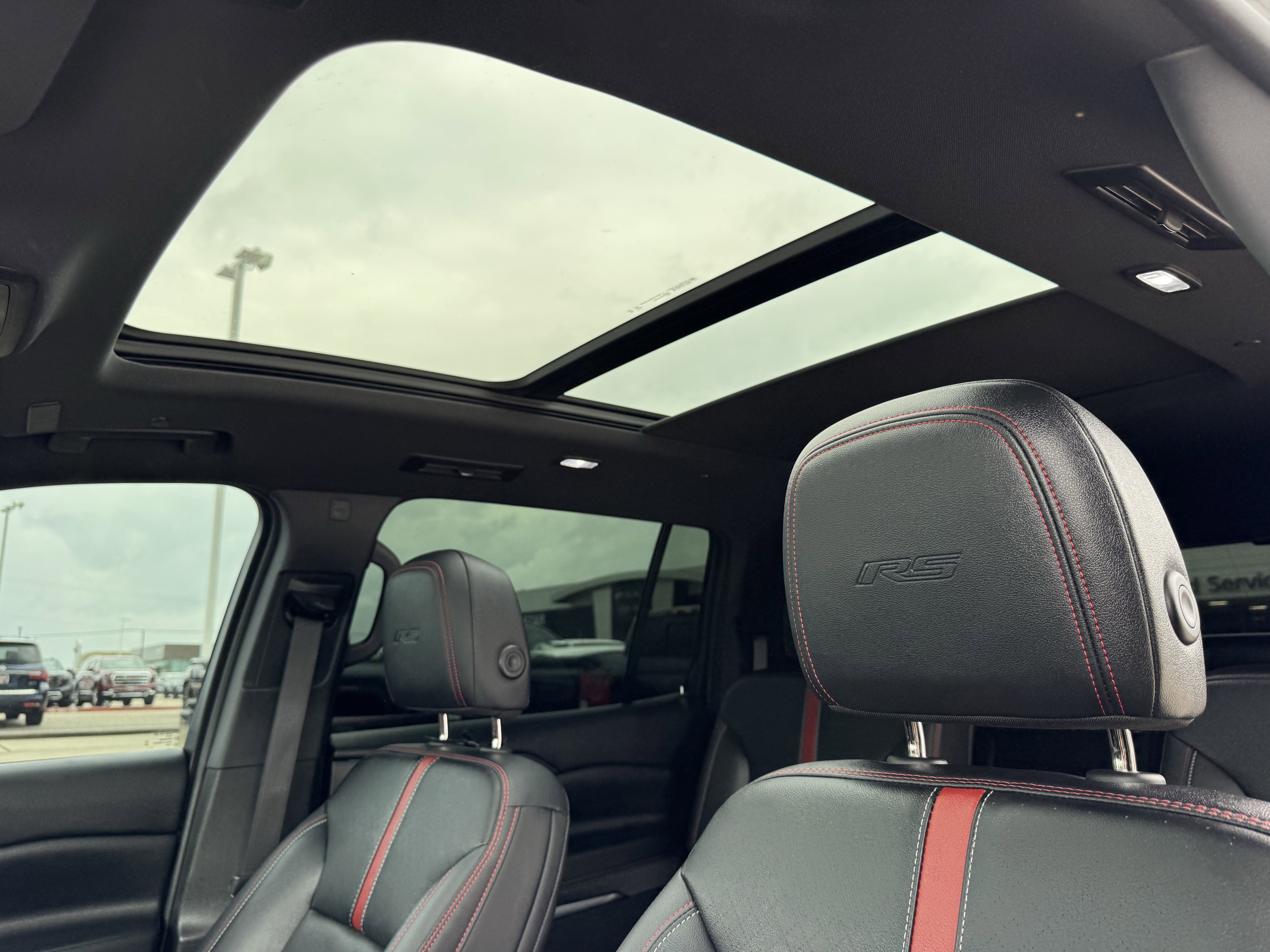 Used 2024 Chevrolet Traverse RS AWD/4WD image 27