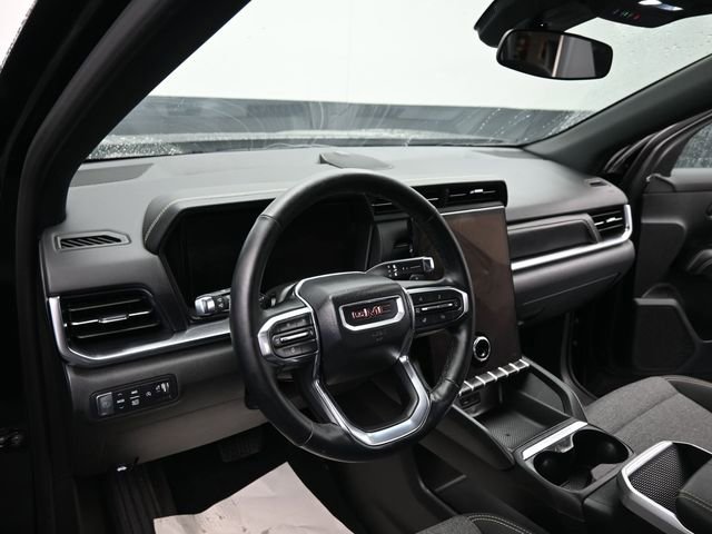 Used 2025 GMC Terrain Elevation AWD/4WD image 13