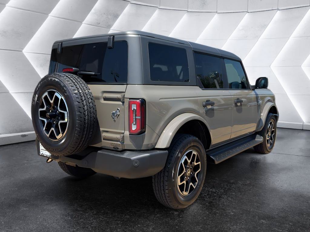 New 2026 Ford Bronco Outer Banks AWD/4WD image 7