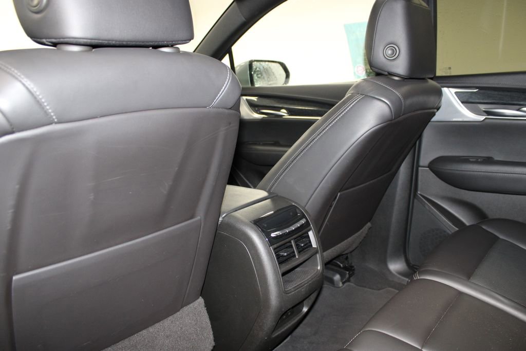 Used 2023 Cadillac XT5 Premium Luxury image 26