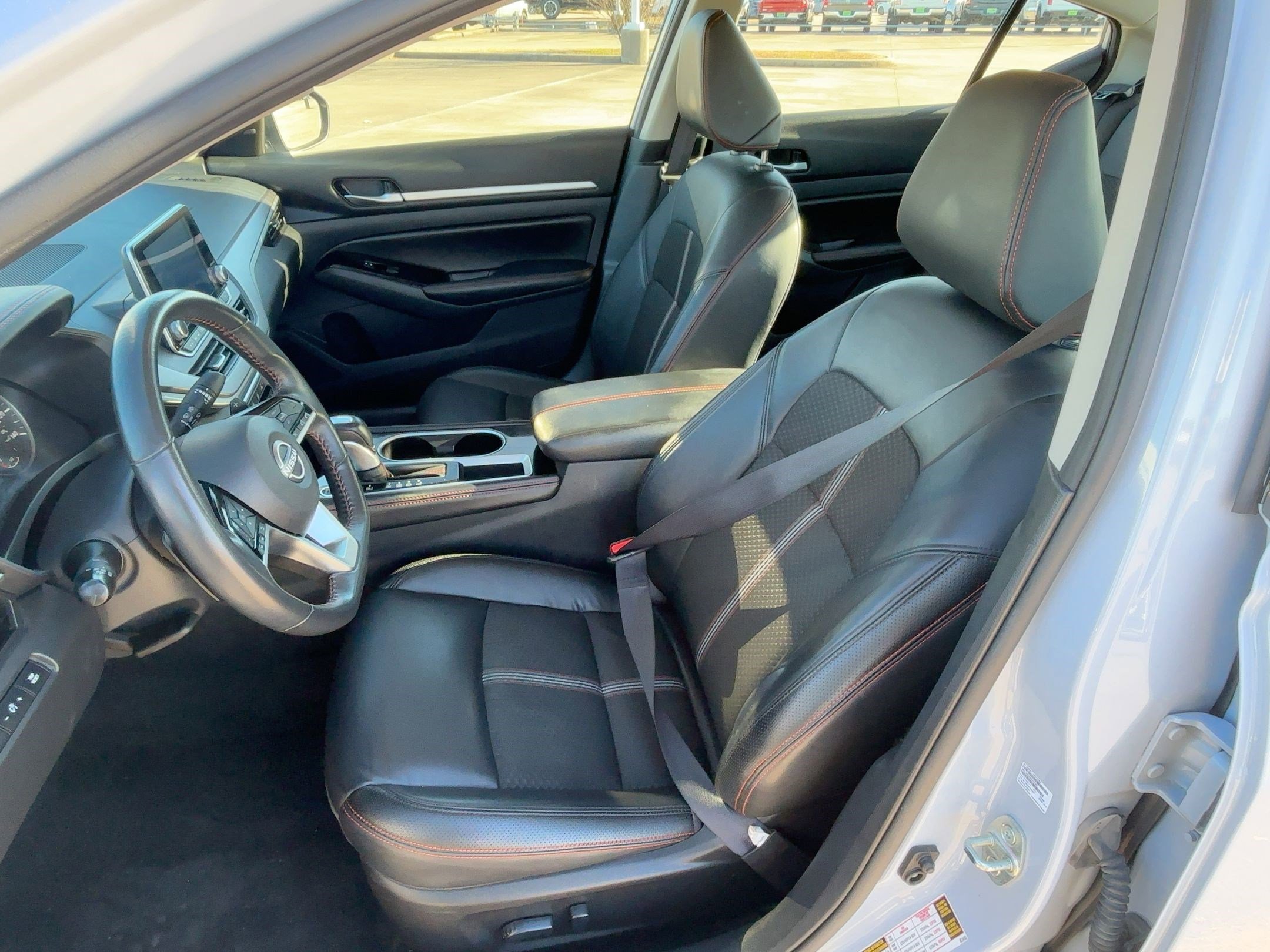 Used 2024 Nissan Altima 2.5 SR image 16