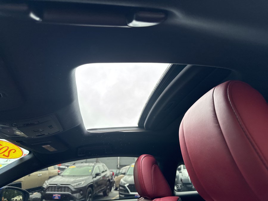 Used 2016 Lexus RC 300 AWD image 32