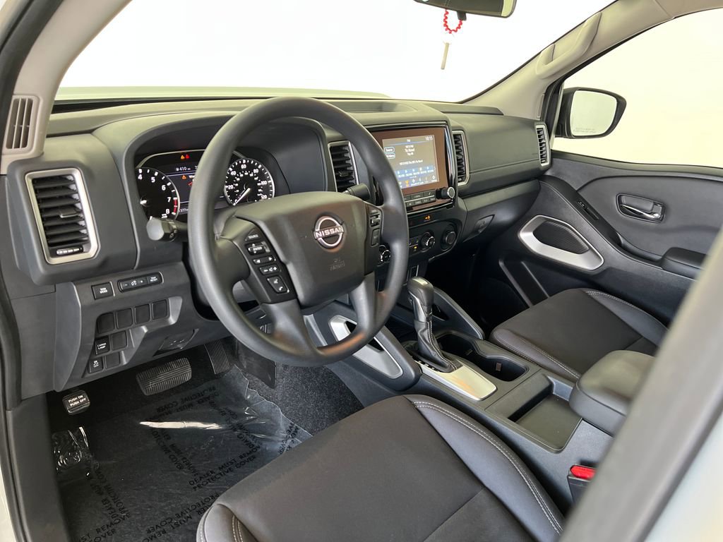 Used 2022 Nissan Frontier SV image 19