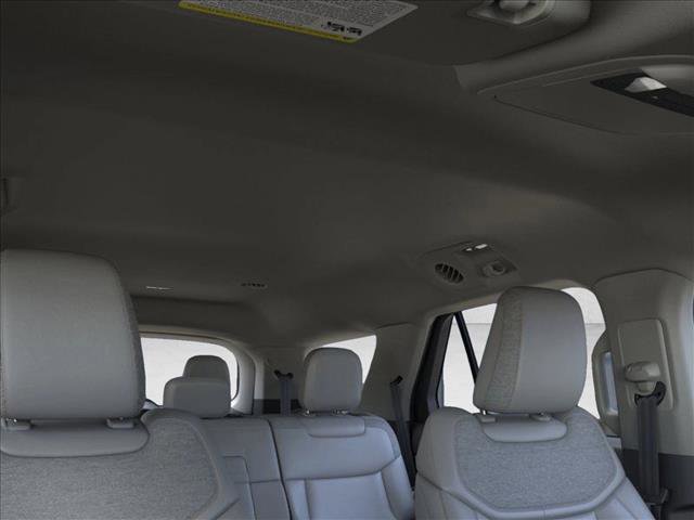 New 2025 Ford Explorer Active w/ Active Comfort Package image 22