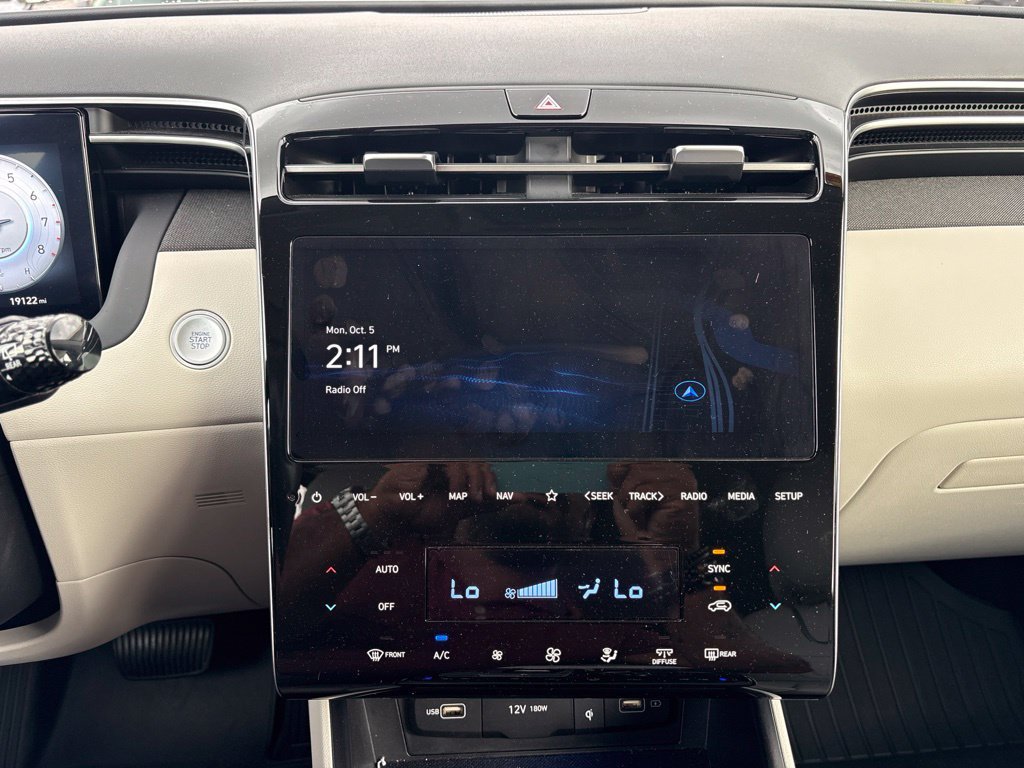 Used 2024 Hyundai Tucson Limited FWD image 28