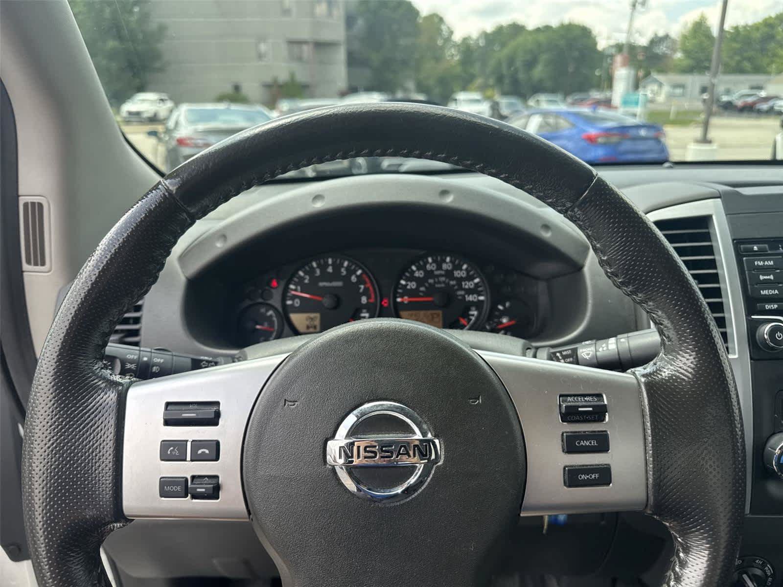 Used 2018 Nissan Frontier SV w/ Value Truck Package AWD/4WD image 19
