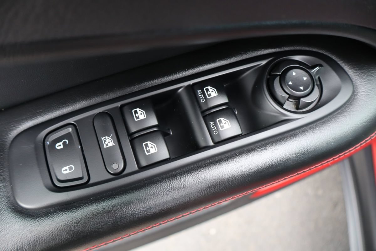 Used 2018 Jeep Compass Trailhawk AWD/4WD image 27