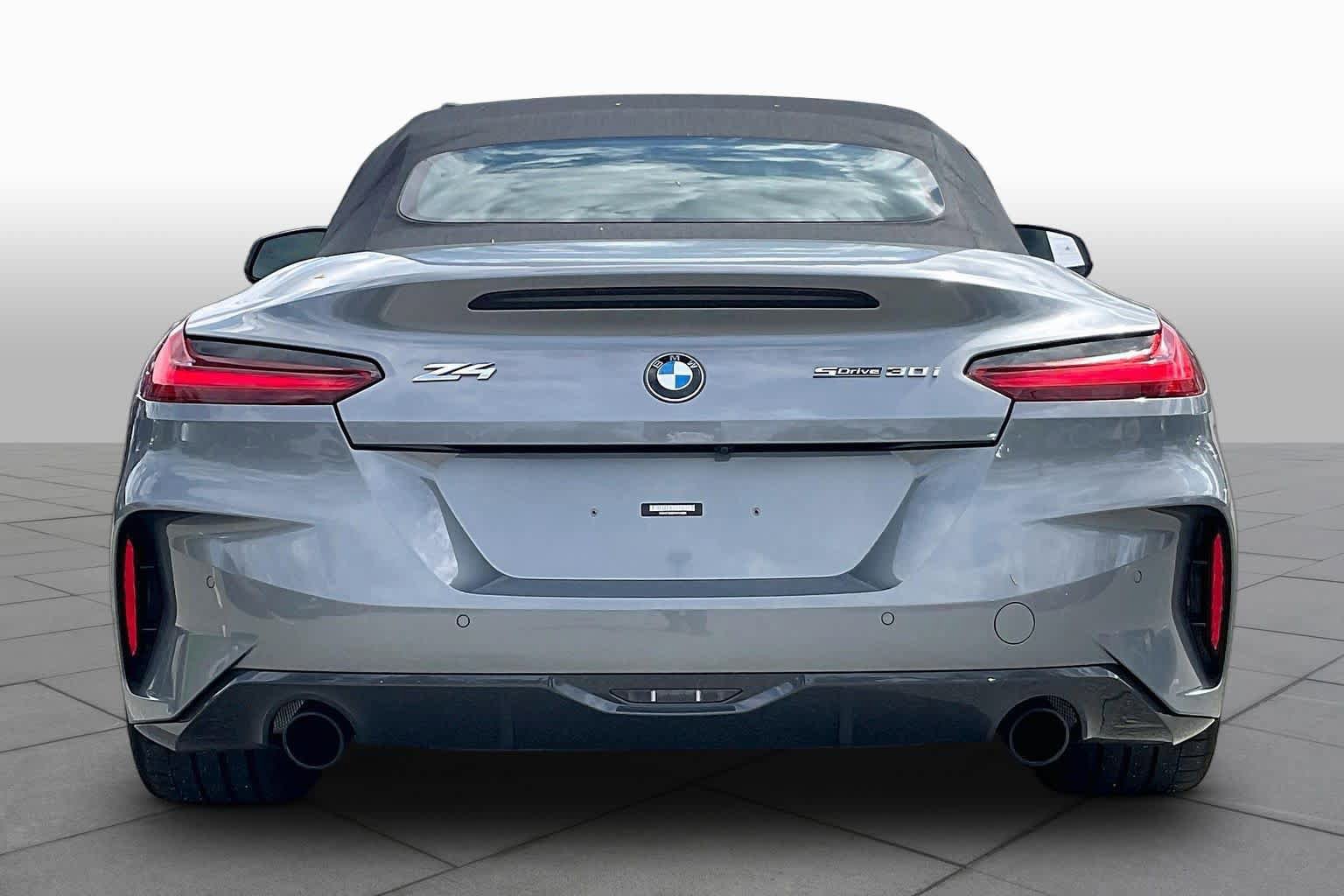 Certified 2023 BMW Z4 sDrive30i w/ Premium Package RWD image 4