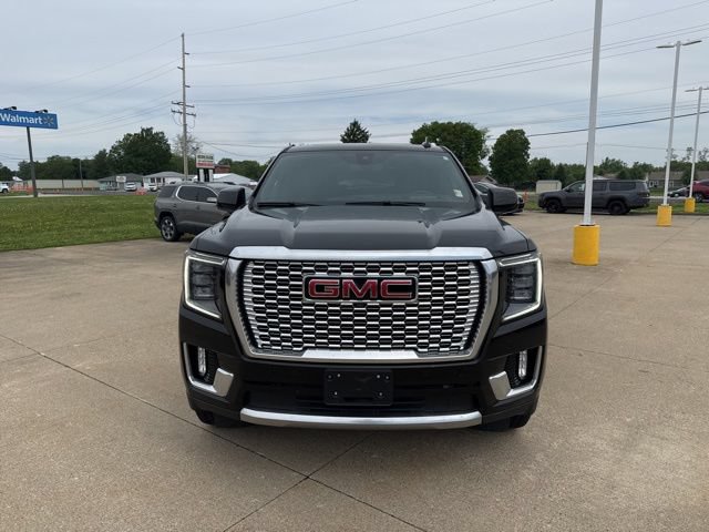 Used 2022 GMC Yukon XL Denali AWD/4WD image 2