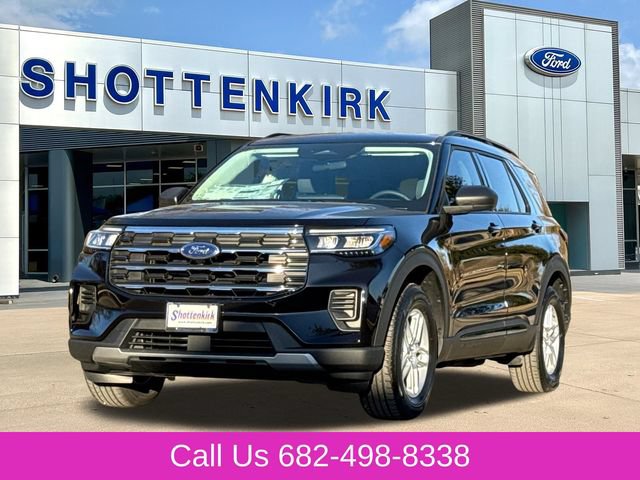New 2026 Ford Explorer Active RWD image 3