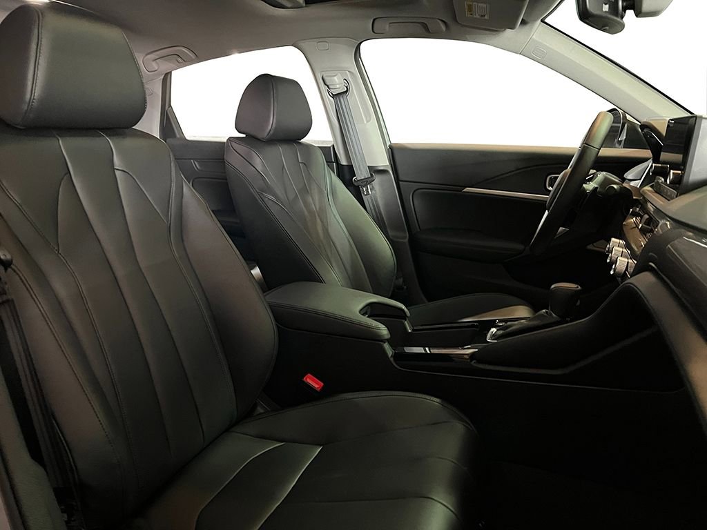 New 2025 Acura Integra image 31