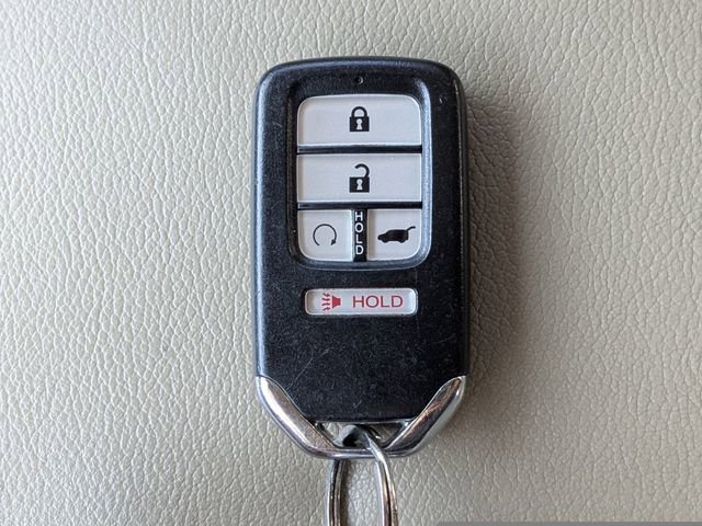 Used 2019 Honda CR-V Touring image 38