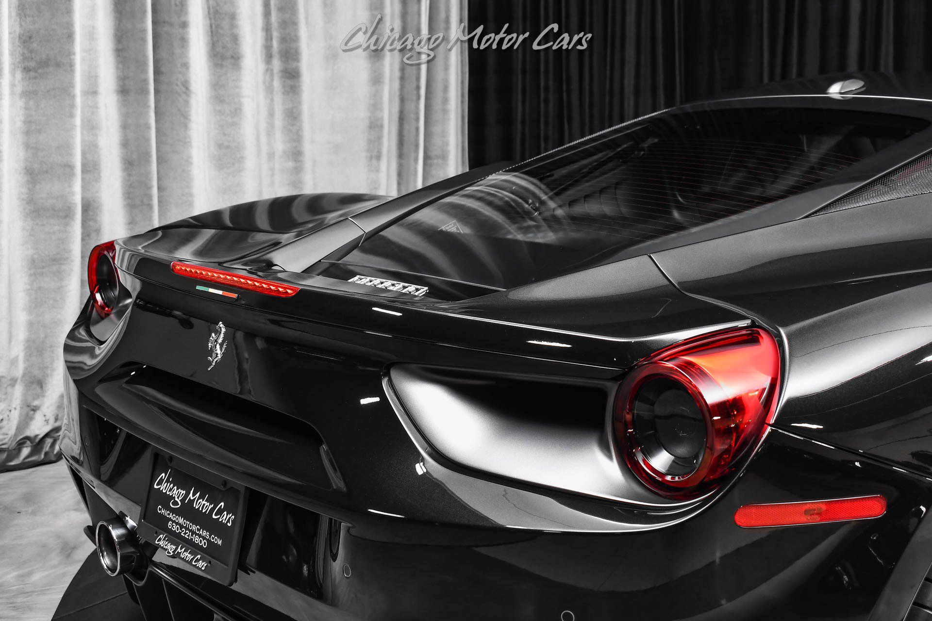 Used 2018 Ferrari 488 GTB RWD image 38