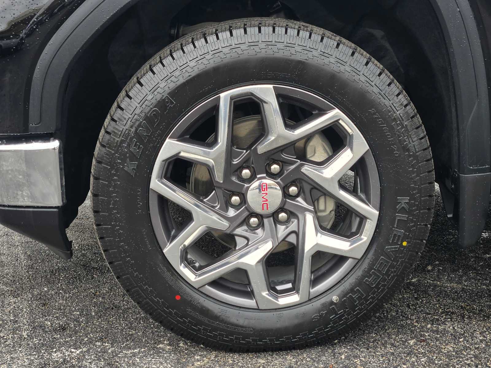 Certified 2024 GMC Sierra 1500 SLT AWD/4WD image 13