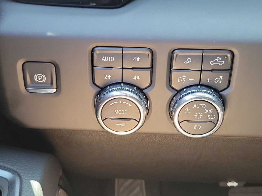 Used 2026 GMC Sierra 1500 Denali AWD/4WD image 18