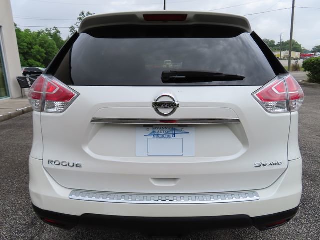 Used 2016 Nissan Rogue SV AWD/4WD image 10