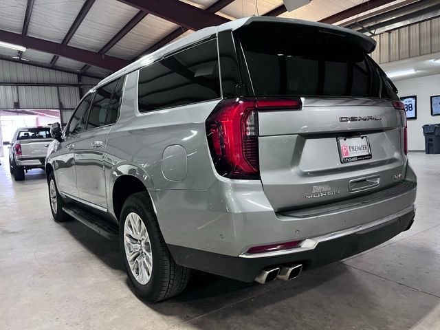 Used 2025 GMC Yukon XL Denali image 7