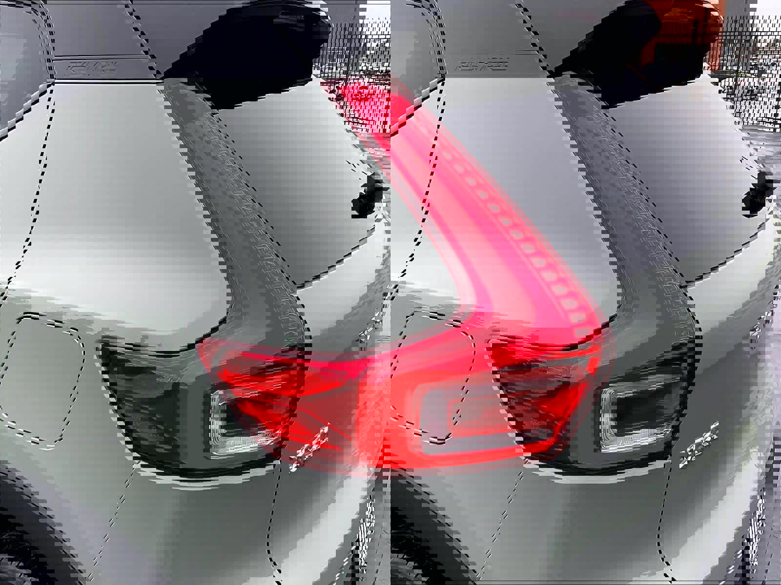 Used 2023 Volvo XC40 Recharge Ultimate image 32