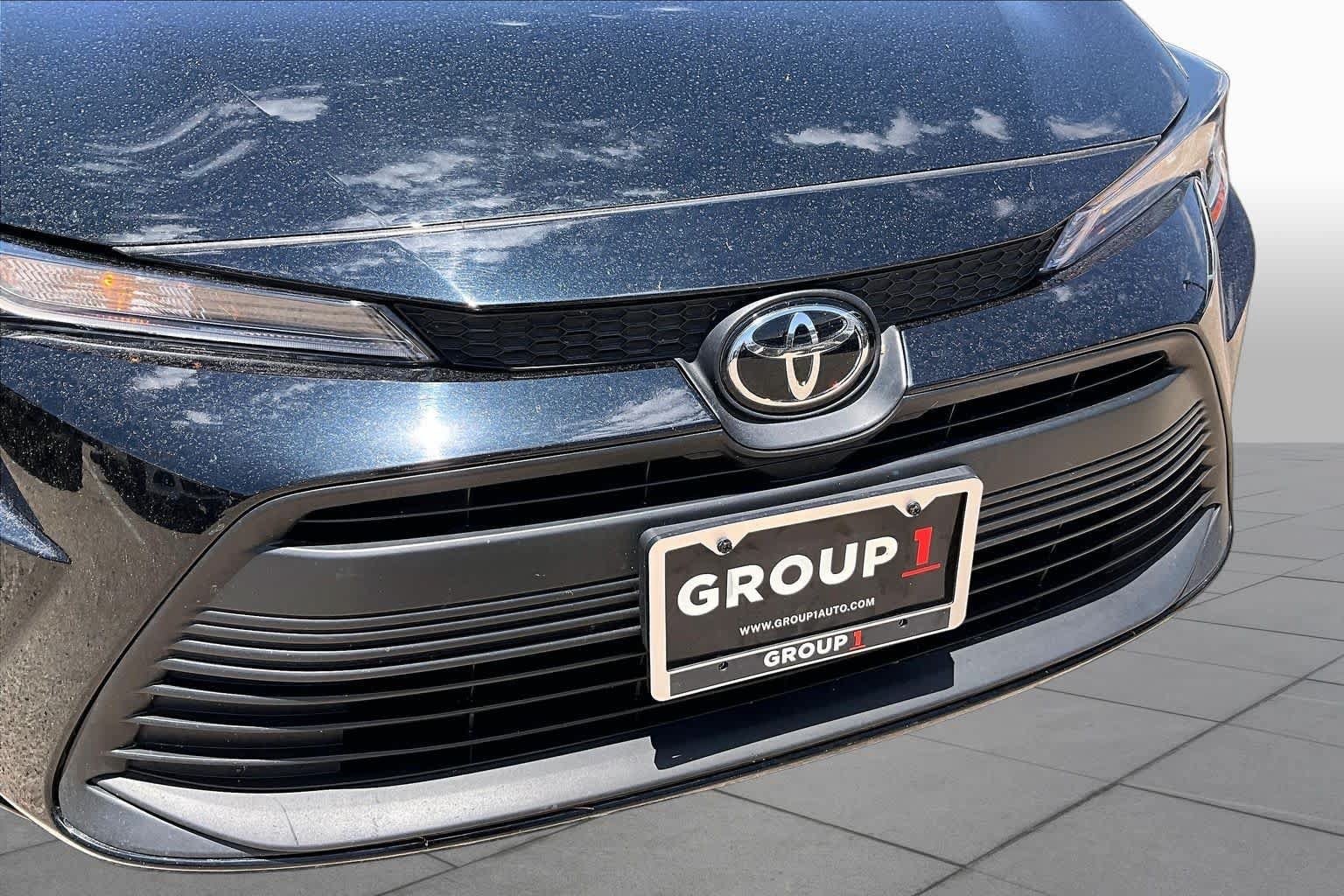 Used 2024 Toyota Corolla LE FWD image 29