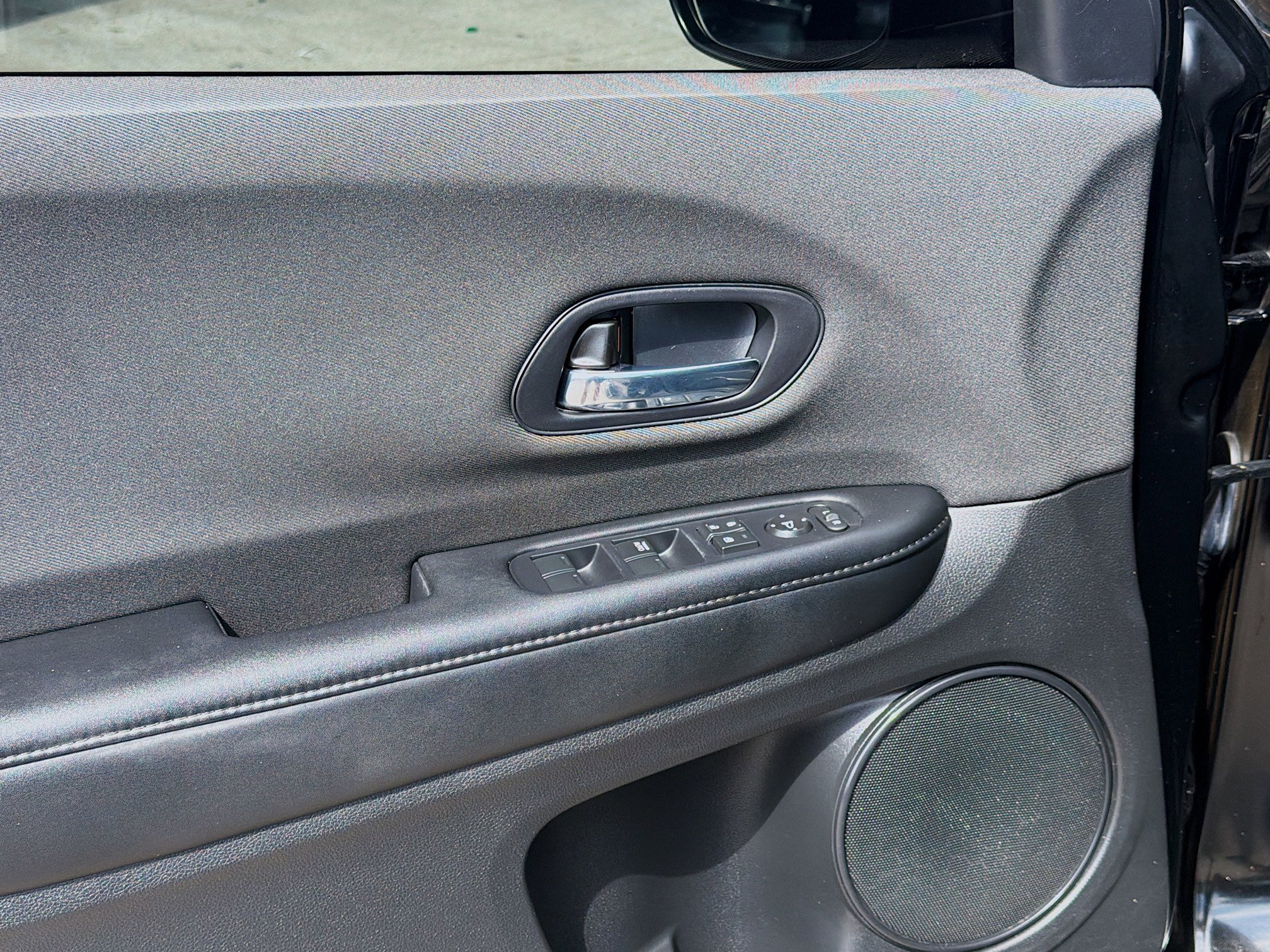 Certified 2022 Honda HR-V LX image 16