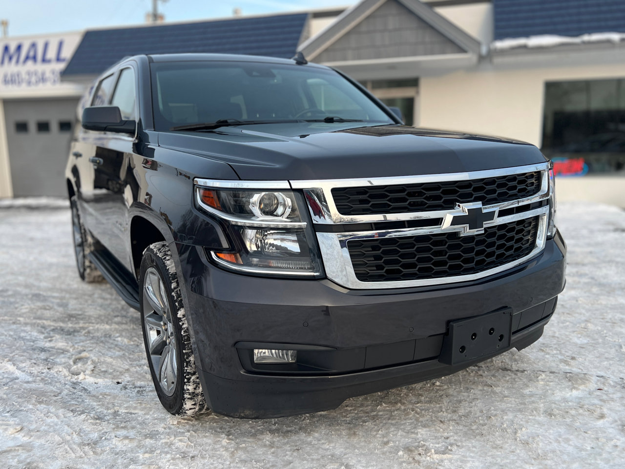 Used 2017 Chevrolet Tahoe LT image 5