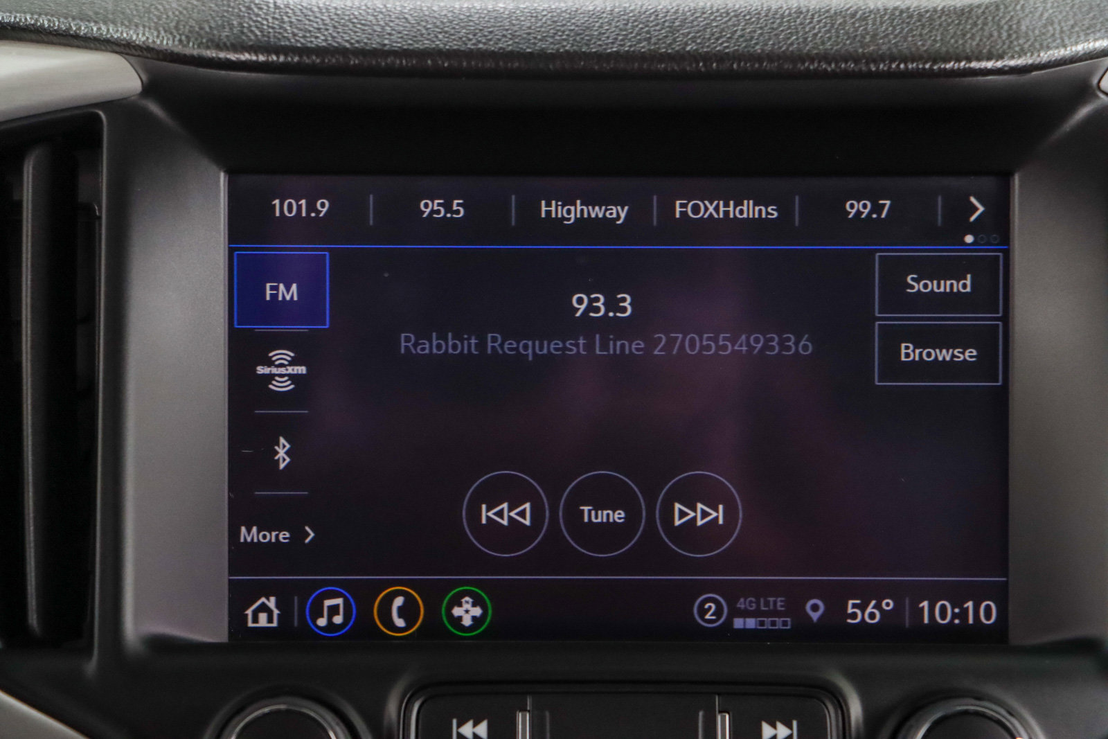 Used 2022 GMC Terrain SLT image 19