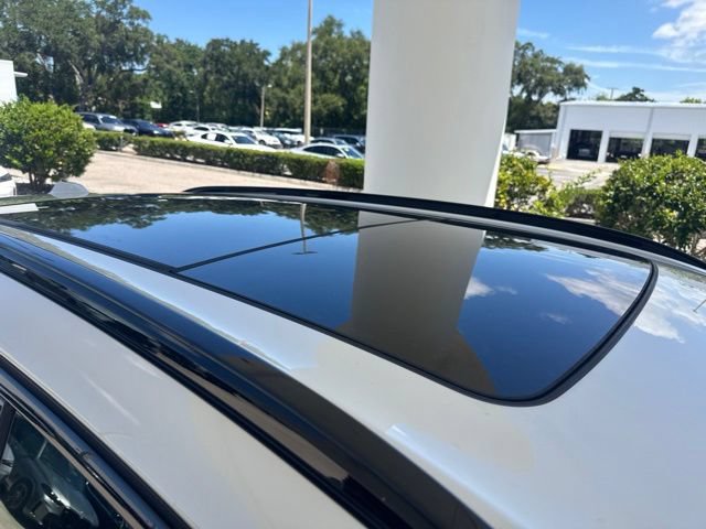 Certified 2025 BMW X5 sDrive40i w/ M Sport Package RWD image 8