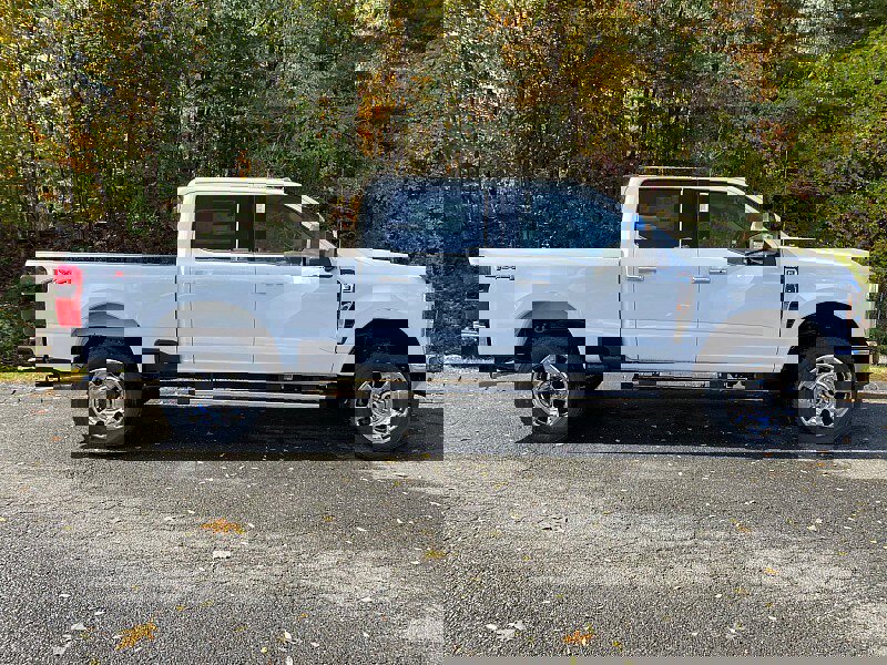 New 2026 Ford F350 Lariat image 4