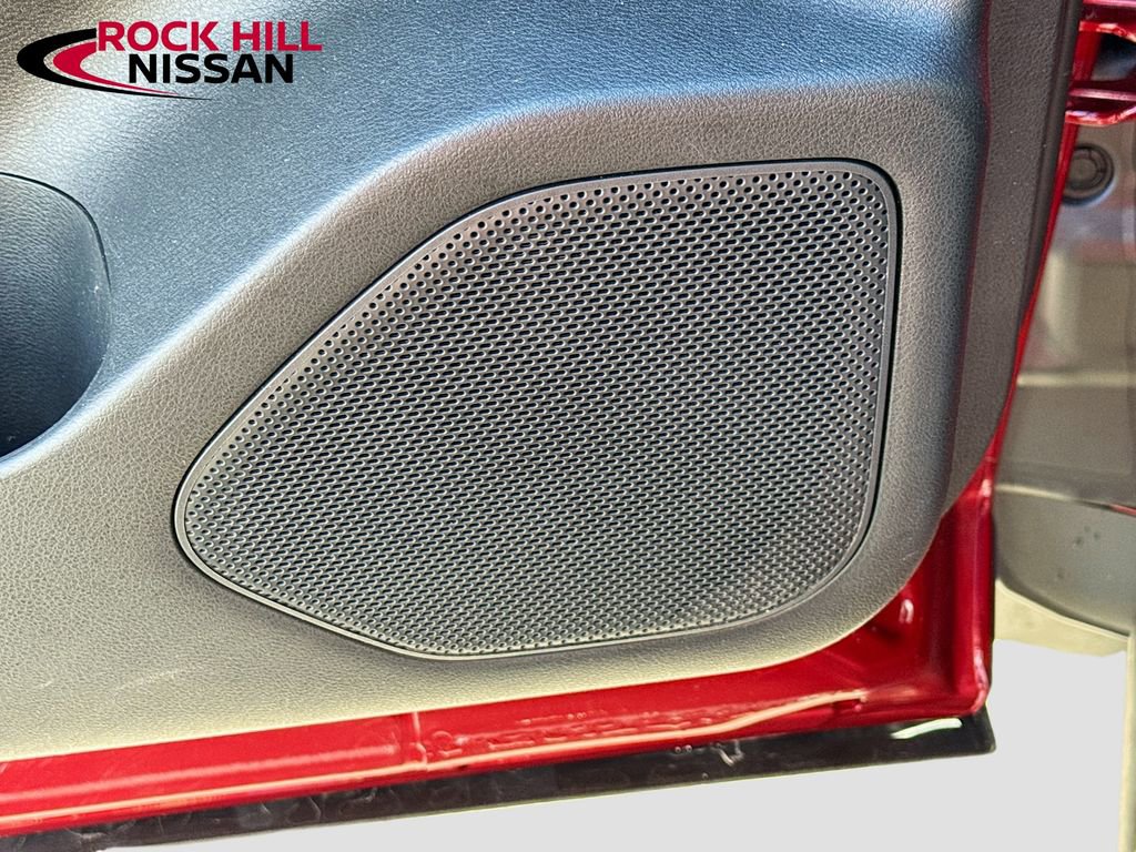 Used 2023 Nissan Rogue SL w/ SL Premium Package image 19