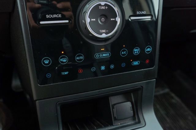 Used 2019 Ford Flex Limited w/ Appearance Package AWD/4WD image 24