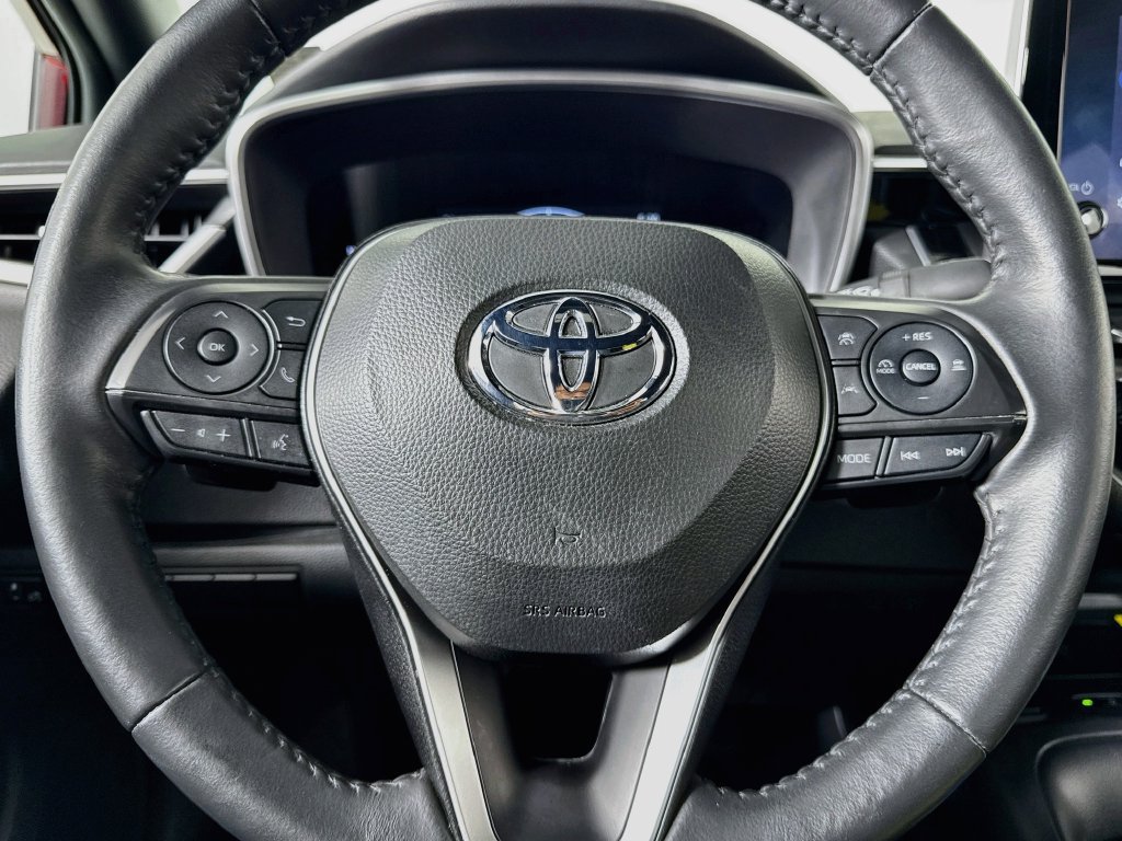 Used 2024 Toyota Corolla XSE FWD image 37