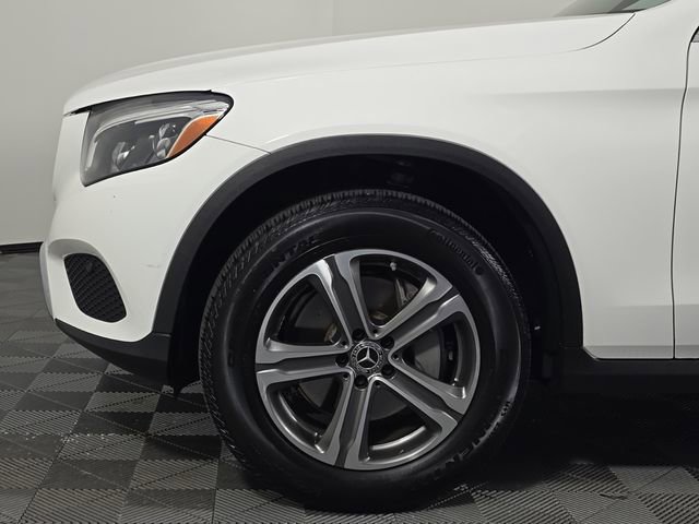 Used 2017 Mercedes-Benz GLC 300 4MATIC image 11