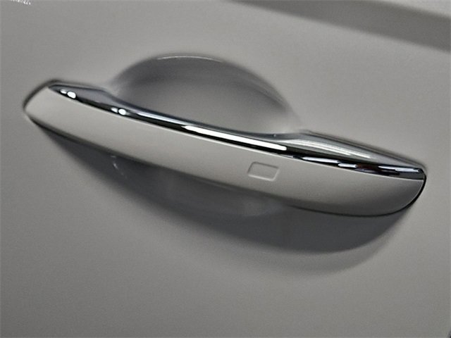 Used 2026 Genesis GV70 2.5T Select image 20