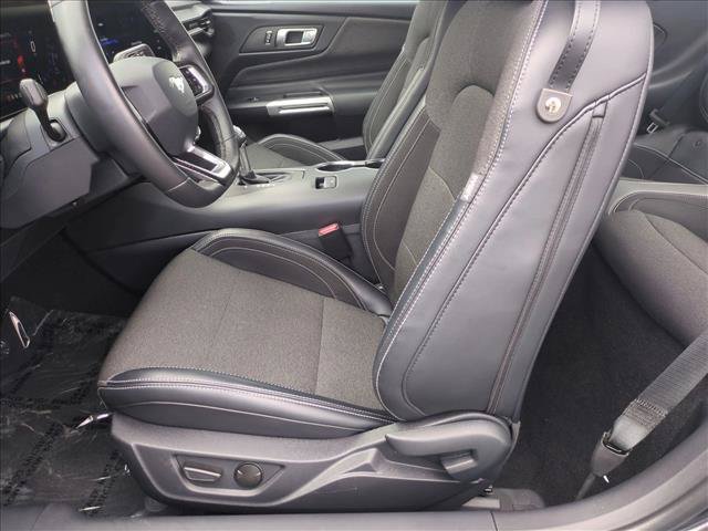 Used 2024 Ford Mustang Coupe RWD image 15