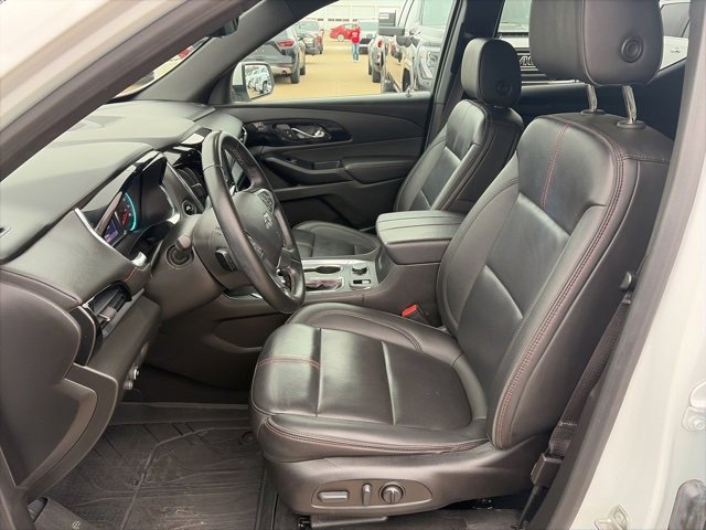 Used 2023 Chevrolet Traverse RS w/ LPO, Floor Liner Package image 12