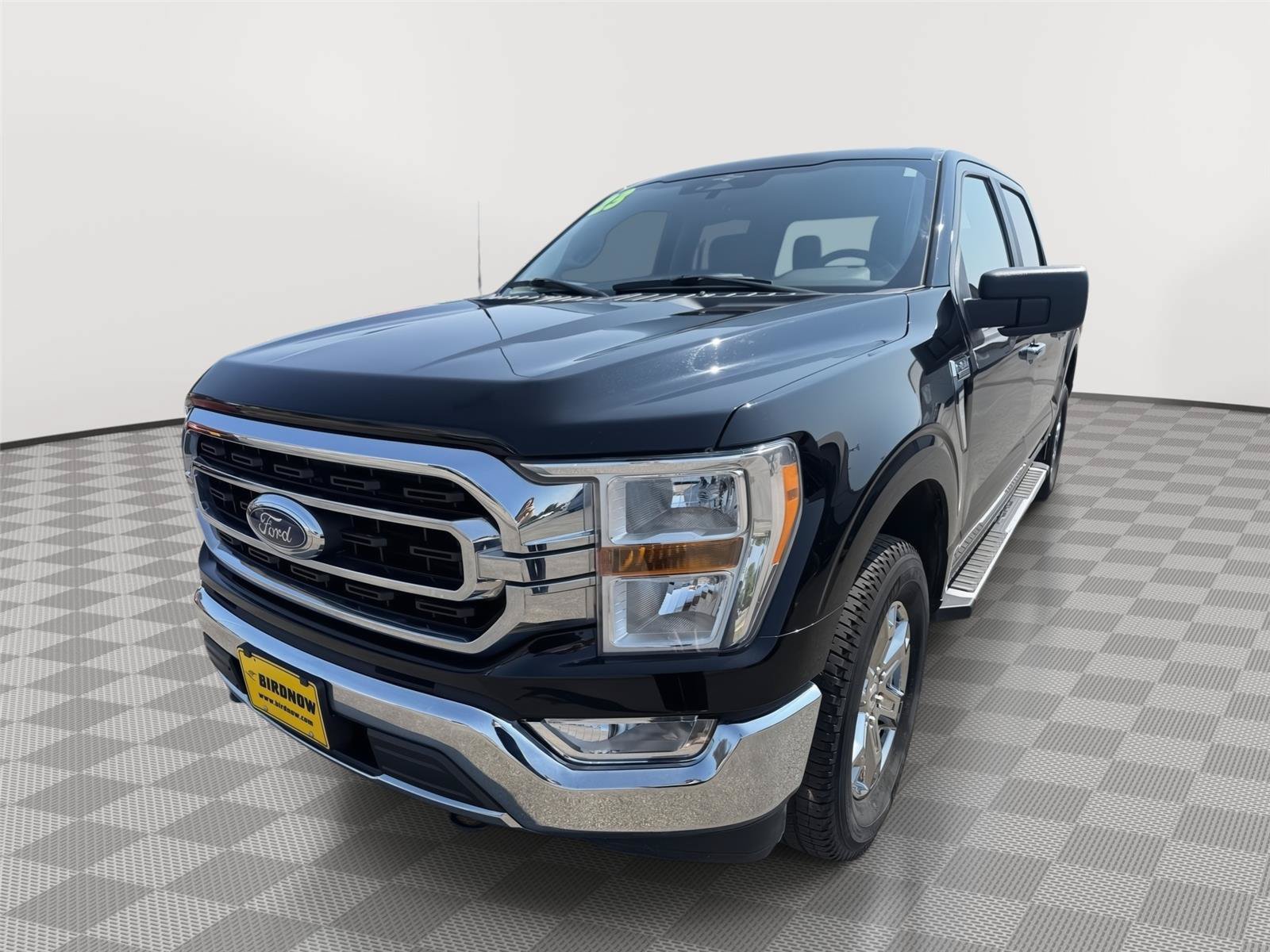 Used 2023 Ford F150 XLT w/ XTR Package AWD/4WD image 2