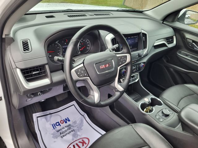 Used 2024 GMC Terrain SLT image 11