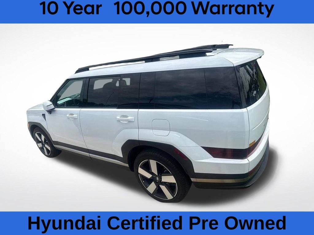 Used 2025 Hyundai Santa Fe Limited FWD image 11