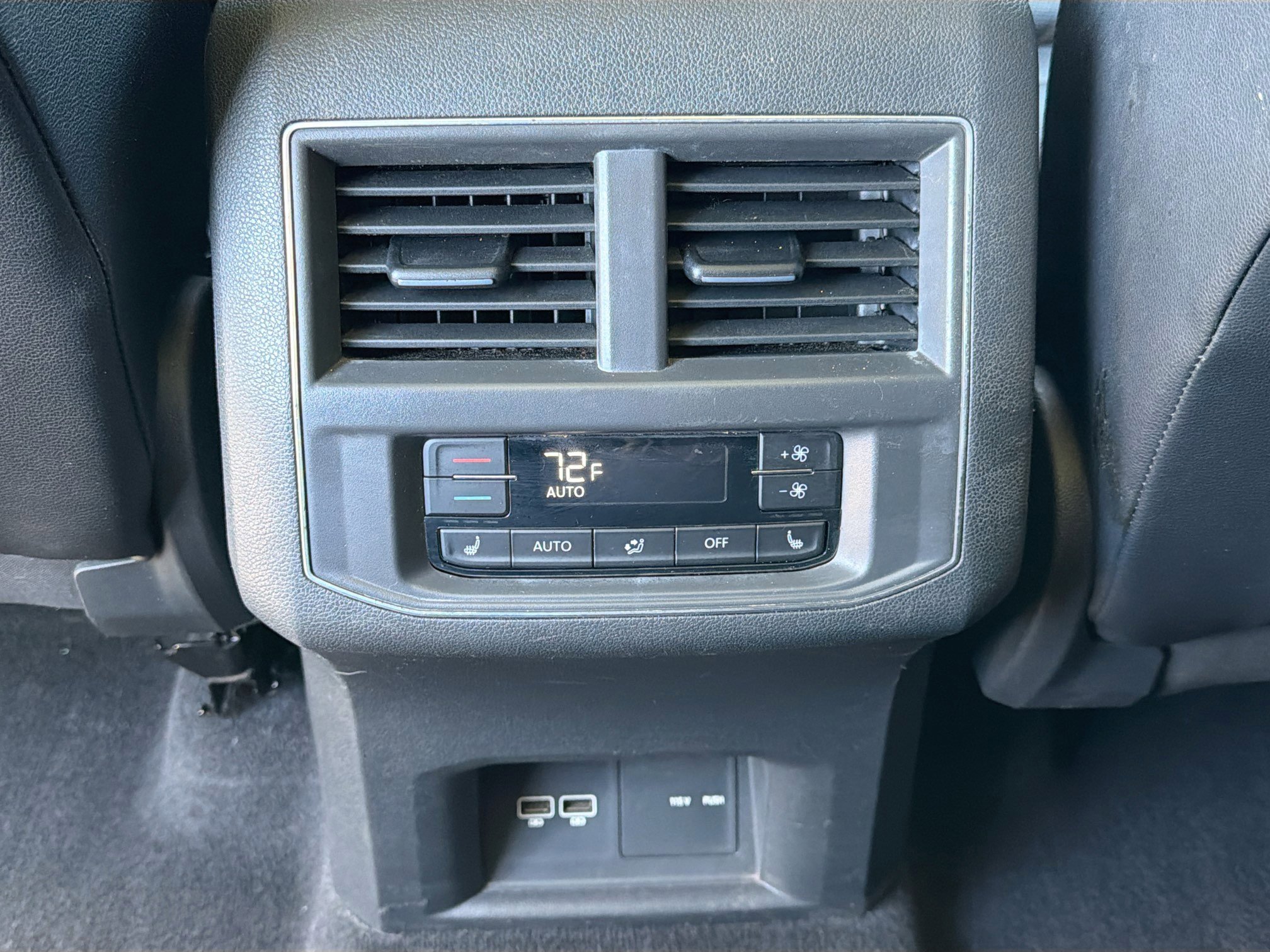 Used 2018 Volkswagen Atlas SEL Premium image 19