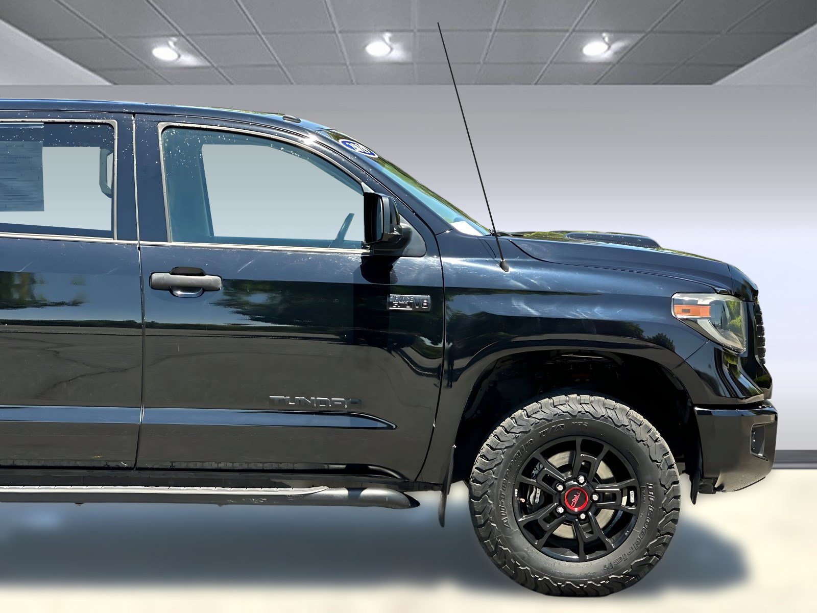 Used 2019 Toyota Tundra TRD Pro AWD/4WD image 32