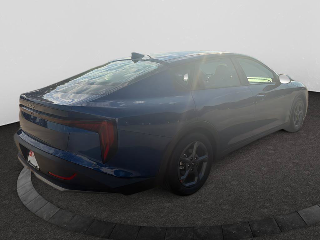 Used 2026 Kia K4 FWD image 4