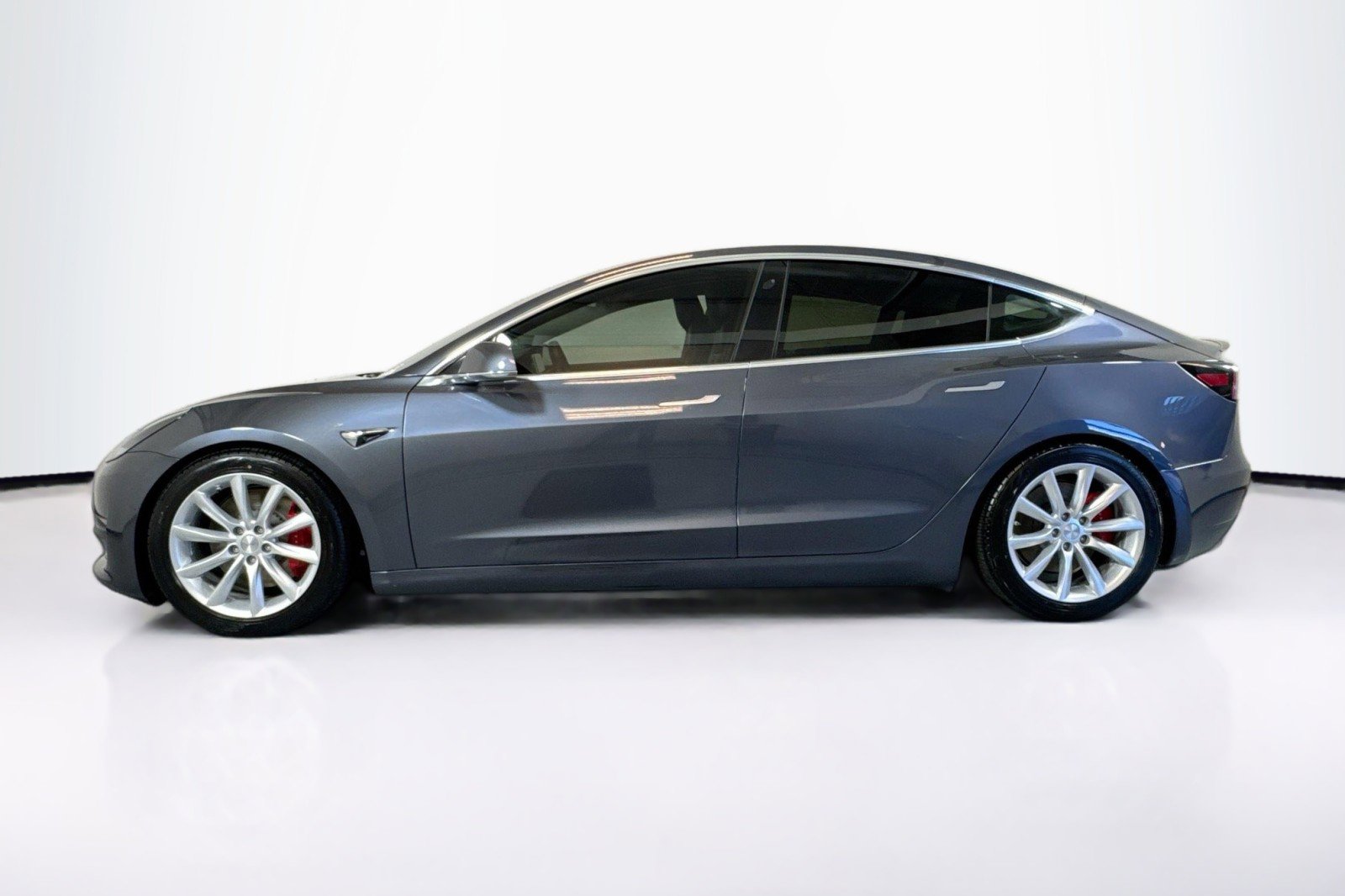 Used 2020 Tesla Model 3 Performance image 8