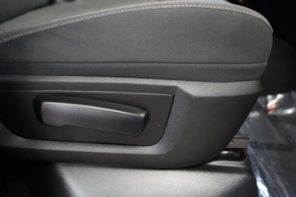 Used 2024 RAM 1500 Warlock AWD/4WD image 21